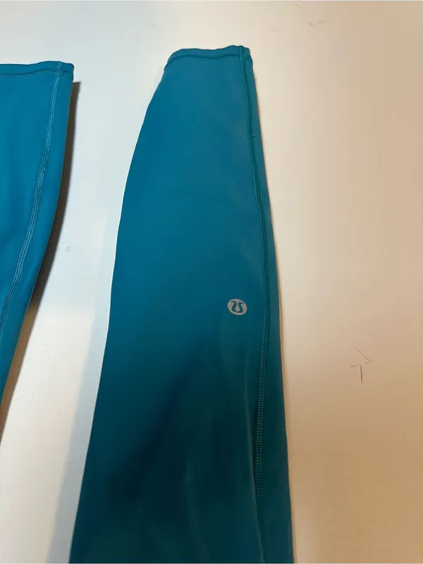 Lululemon Speed up Tight Bermuda Teal 4 - Image 5