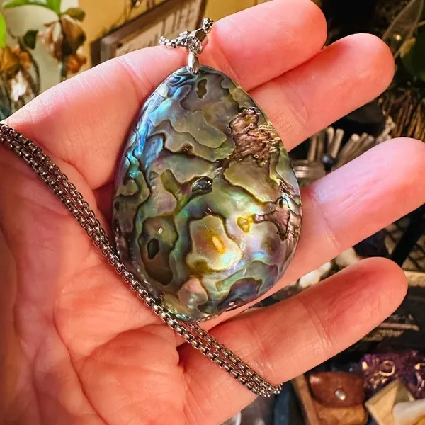 Large Mermaid Abalone Shell Necklace On Stainless Steel 20" Rounded Box Chain - Image 4