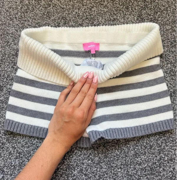 Edikted Saphi Striped Foldover Knit Shorts - Image 4