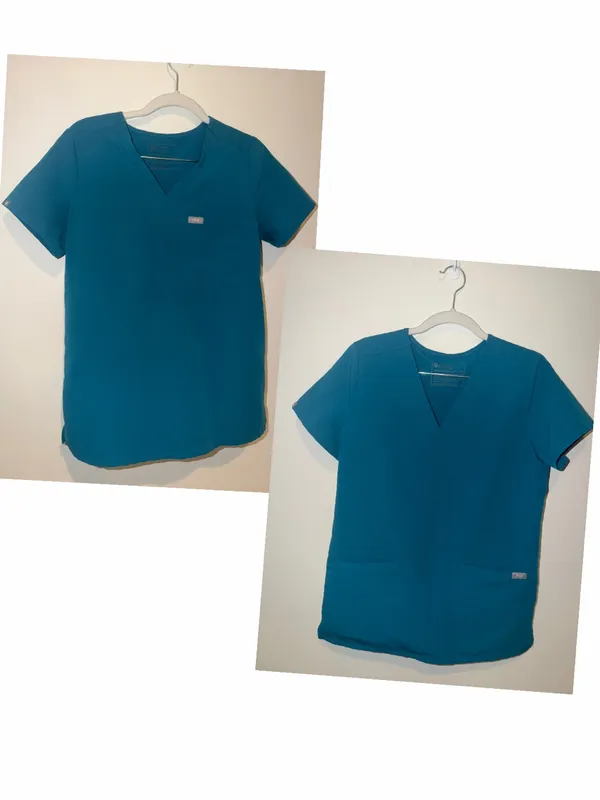2 FigsScrub tops - Image 2