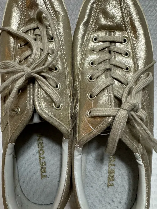 Tretorn Metallic Gold Platform Lace-Up Sneakers - Women's 8 - Image 7