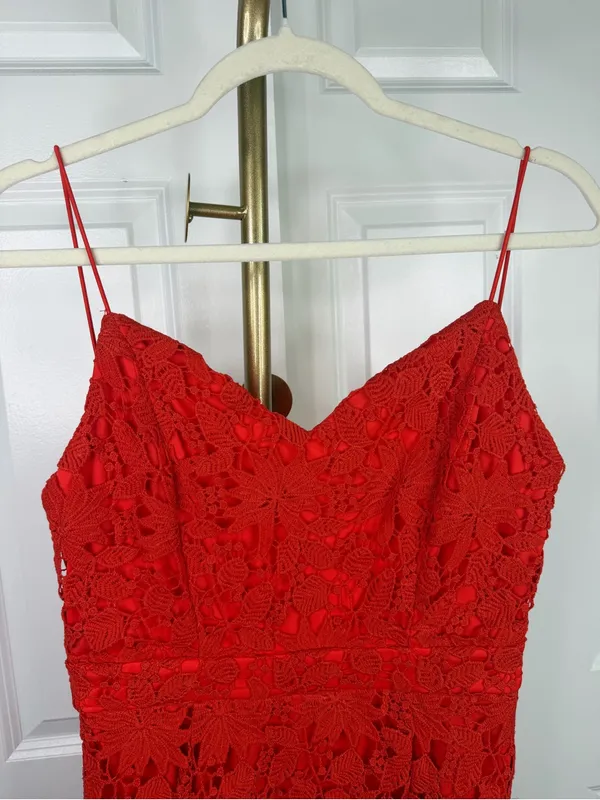 Soprano Size M Red Floral Lace Midi Dress Spaghetti Strap NWOT - Image 3