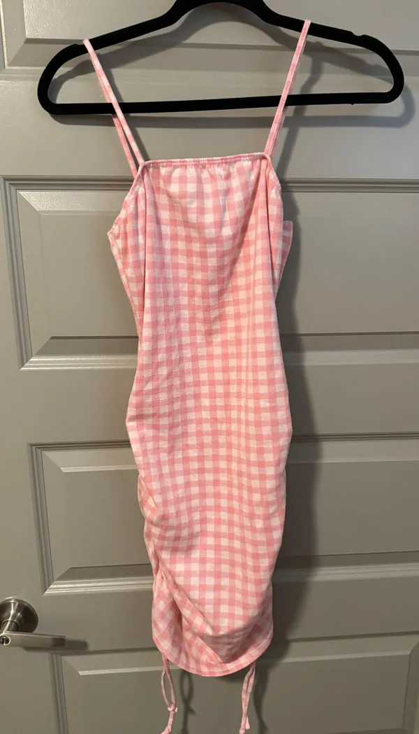 pink dress - Image 3