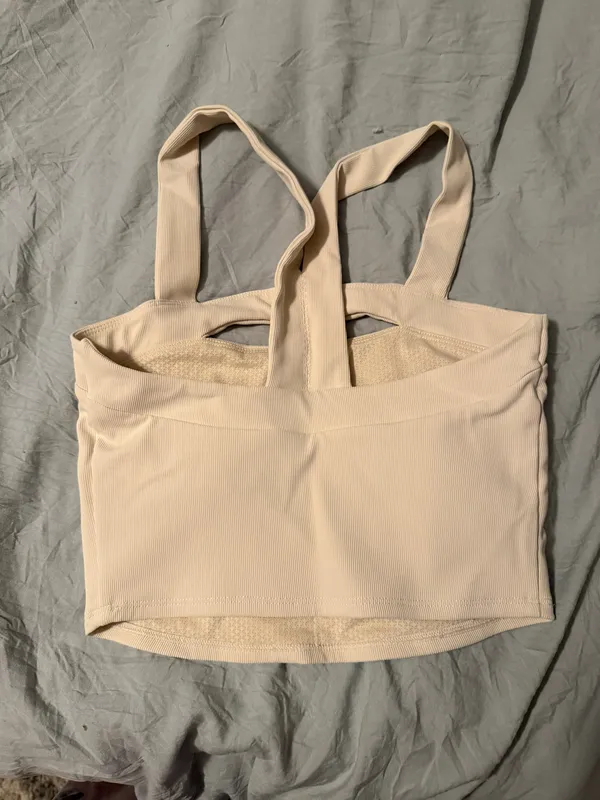 Sincerely Jules activewear top - Image 2