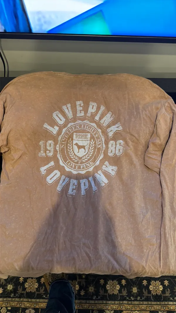 PINK Victoria's Secret Long Sleeve - Image 3