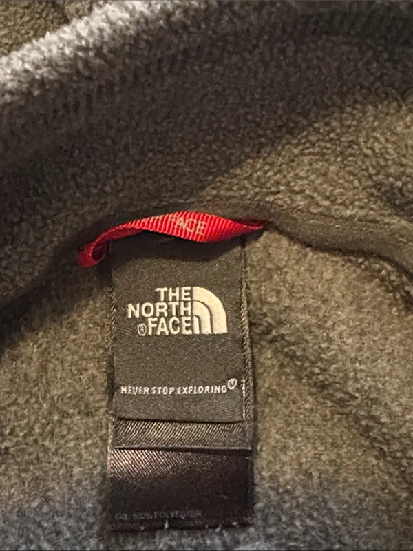 The North Face Women’s Large Gray Half Zip Fleece Pullover - Image 3