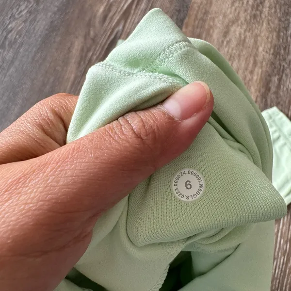 Lululemon Align High Rise 23” Kohlrabi Green Size 6 - Image 3