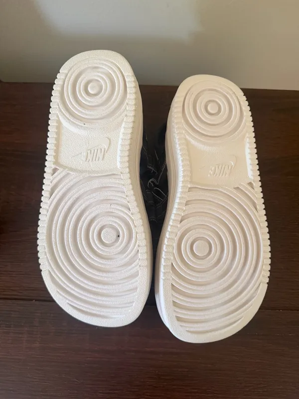Nike Platform Sandals Women’s - Image 5