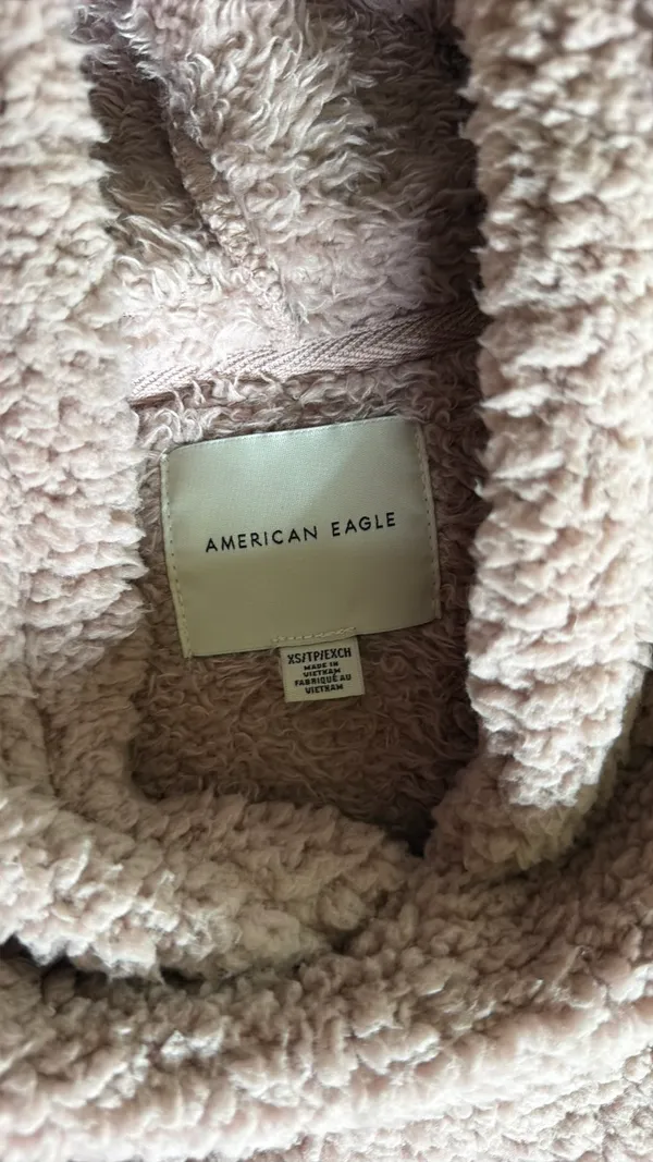 American Eagle Cropped Sherpa - Image 2