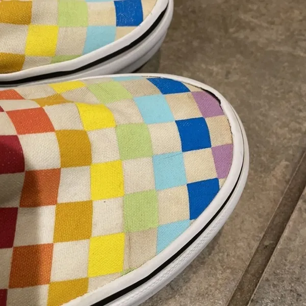 Vans Rainbow Checkerboard Slip-on Sneakers Unisex Size M4 W 5.5 500714 - Image 9