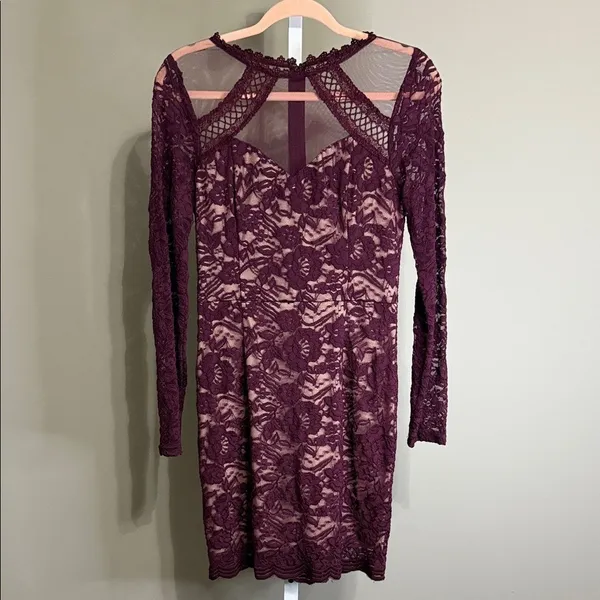 Soieblu Lace Long Sleeve Dress Burgundy Whimsigoth Vampy Dark Romance‎ - Image 2