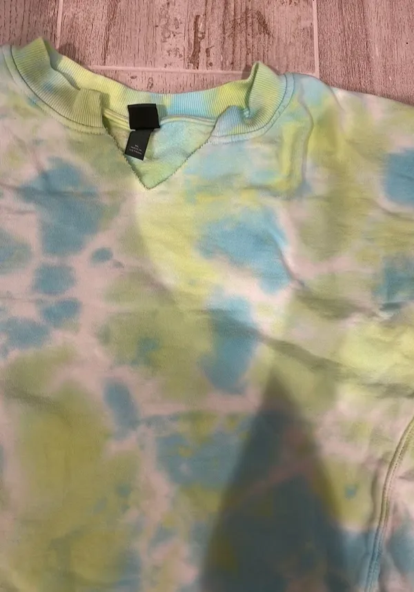 Wild Fable Cropped Tie Dye Sweatshirt - Image 3