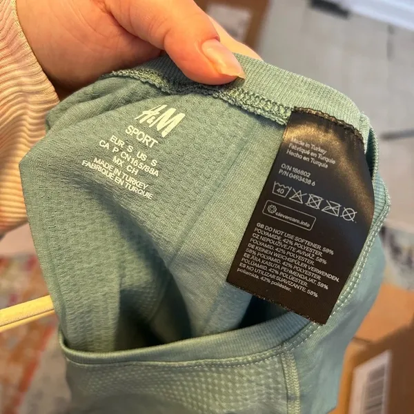 H&M Sport Teal Seamless Active Tee - Image 3