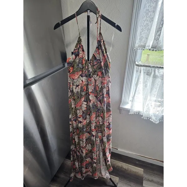 Wild fable Tropical Floral V-Neck Strappy halter maxi Dress M open back - Image 2