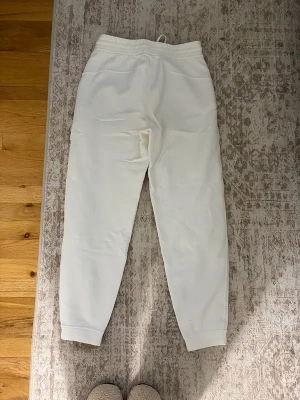 Lululemon Joggers - Image 2