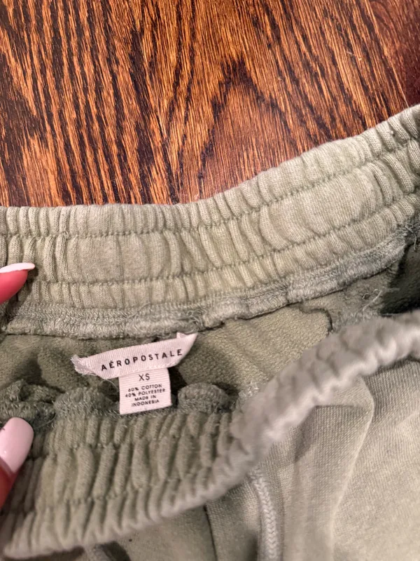 Aeropostale Sweat Shorts Green - Image 2