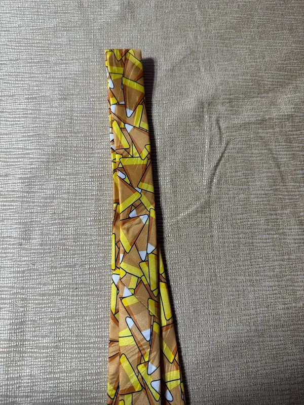 Keith Daniels Mens Tie Candy Corn Halloween Yellow Orange Novelty Necktie - Image 6