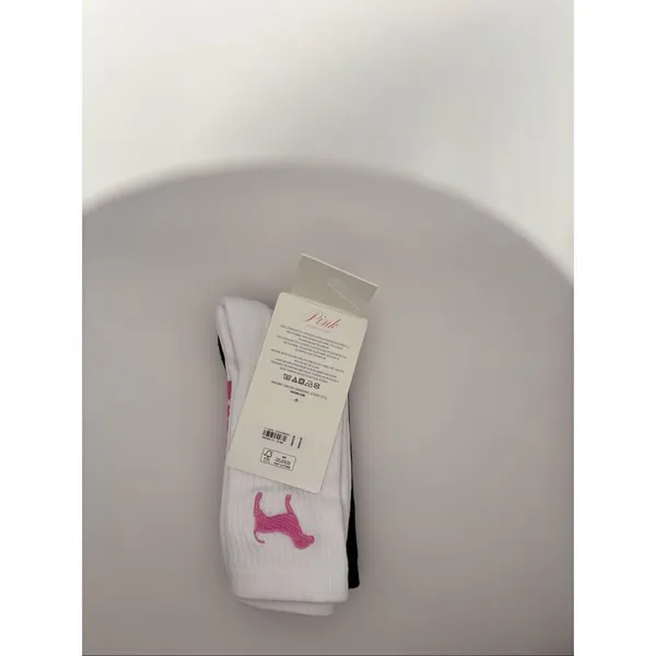 PINK Victoria’s Secret 2-Pack Crew Socks White Black One Size NWT - Image 8