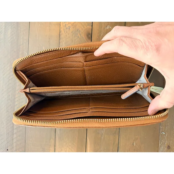 Michael Kors Jet Set Travel Continental Wallet Brown - Image 5