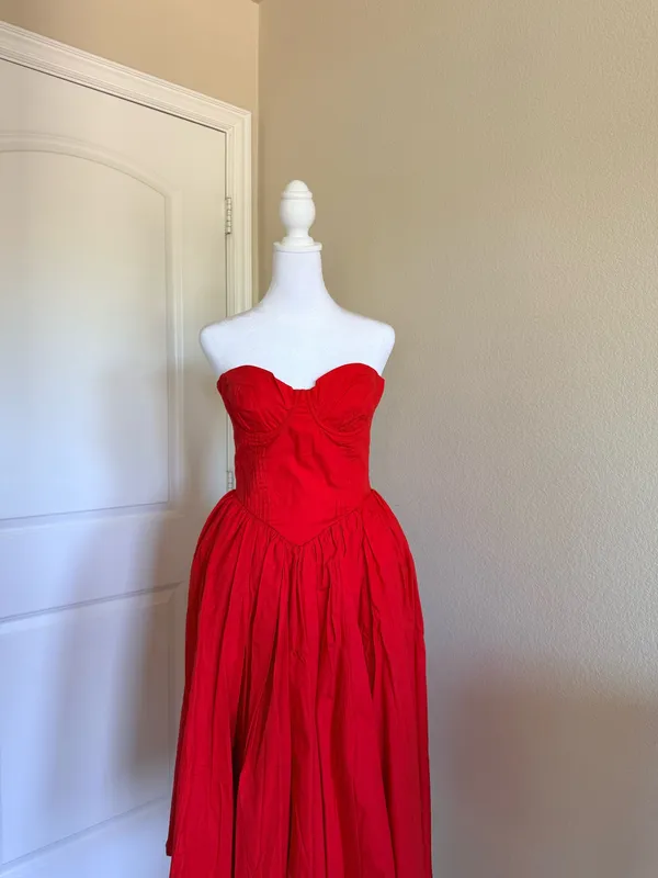 Red Corset Ballgown Style Puff Dress Size S NWT - Image 6
