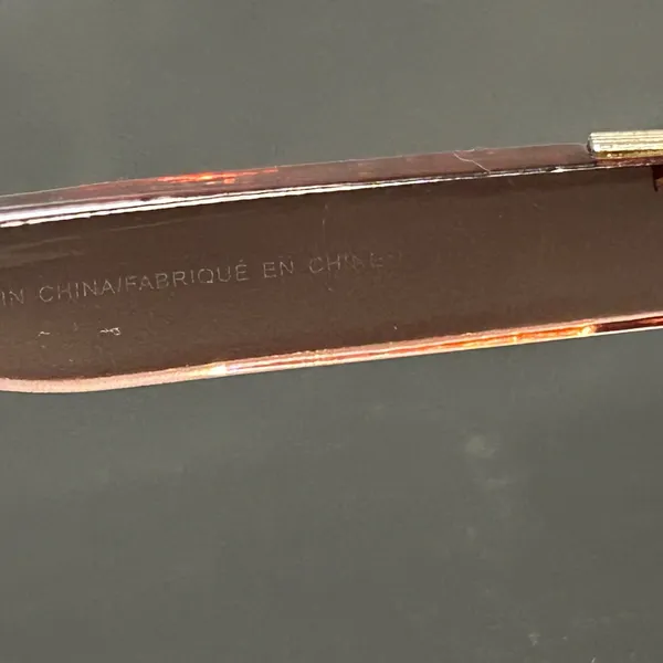 American Eagle Elegant Brown Sunglasses (logo is rubbed out) - Image 4