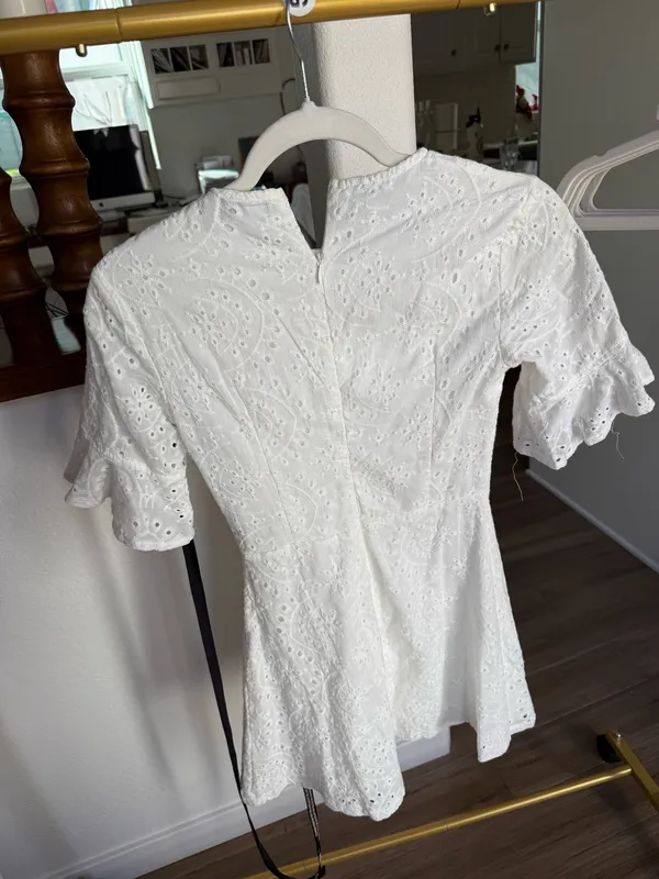 Pretty little thing white lace mini dress - Image 2