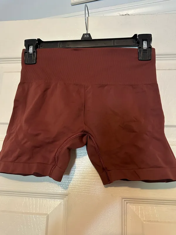 Gymshark Seamless Shorts - Image 2