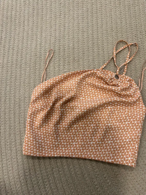 Abercrombie one shoulder top - Image 4