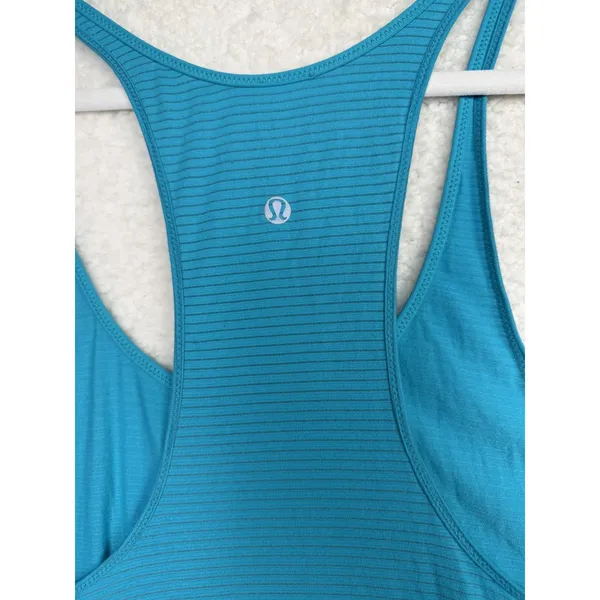 Lululemon Racerback Tank Top Womens Medium Blue Grey Swiftly Tech Run Yoga‎ Gym - Image 4