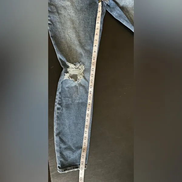 NWT Good American Good Waist Skinny Jeans Distressed Blue Wash Indigo144 Size 10 - Image 4