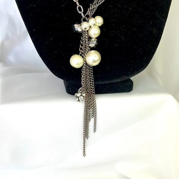 EXPRESS Multi-Textured Paperclip Chain Necklace with Faux Pearls and Disco Balls - Image 3