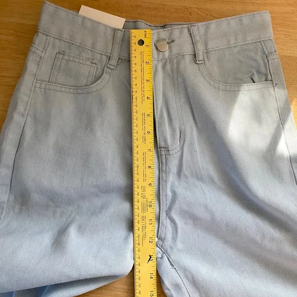 NWT Classic Light Blue Wide Leg Denim Jeans size M - Image 6