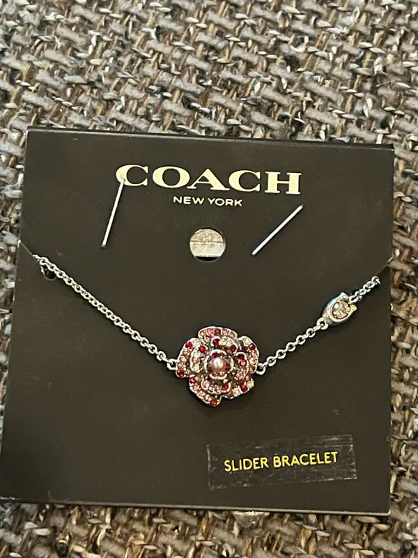 New Coach Sparkling Rose Slider Bracelet - Image 2