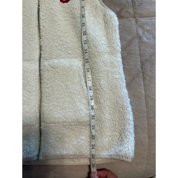 Captivating OU Sherpa Vest Size Large Cream Sooners Football Fall Warm Fuzzy - Image 5
