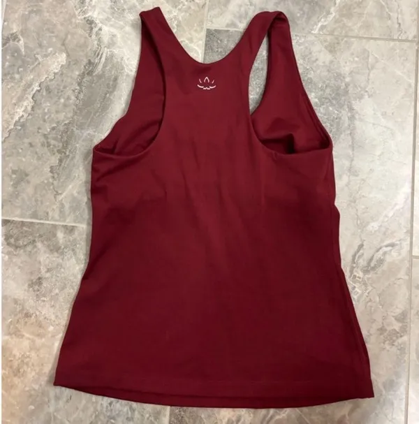 Beyond Yoga Tank Top - Image 2