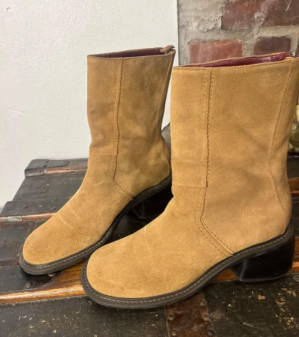 Tommy Hilfiger Womens Vintage Y2K Suede Squared Toe Block Heel Boots Size 7.5 - Image 6