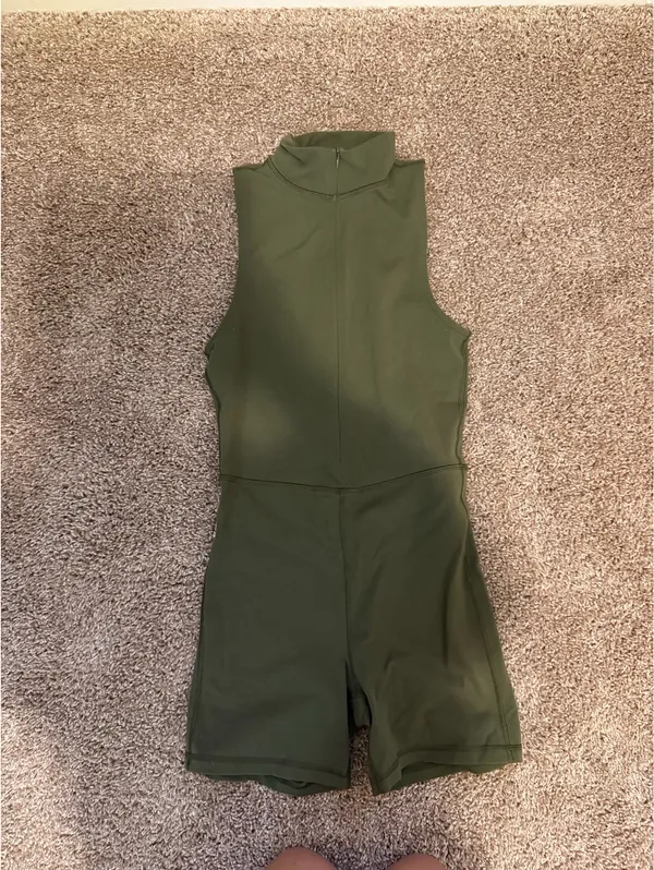 Aritzia Wilfred Free romper - Image 3