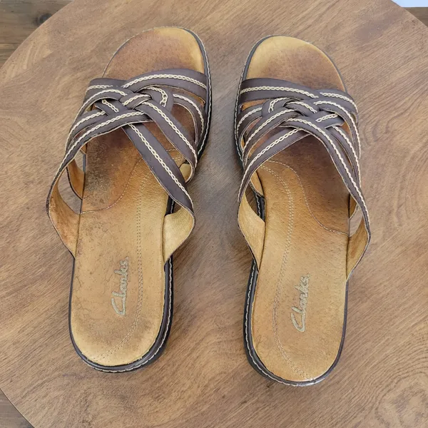 Clarks Womens Sandals Size 8M Brown Leather Open Toe Strappy Slip Ons 72678 - Image 4