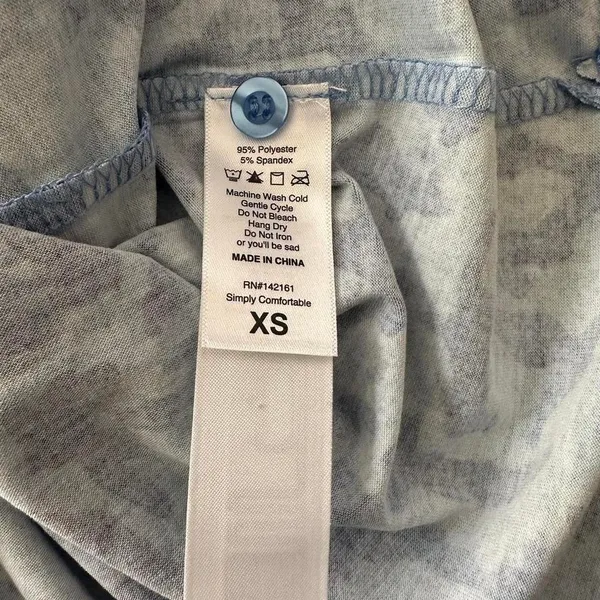 LuLaroe Camo Print Button-Down‎ Shirt Short Sleeve Blue Abstract Casual Top XS - Image 6