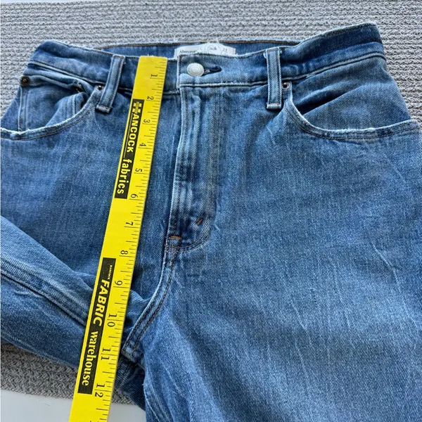 Abercrombie & Fitch 90’s Straight Ultra High Rise Curve Love Denim Jeans Sz 4S - Image 10