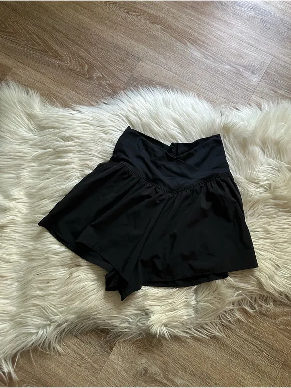 AERIE Crossover Flowy Short - Image 3
