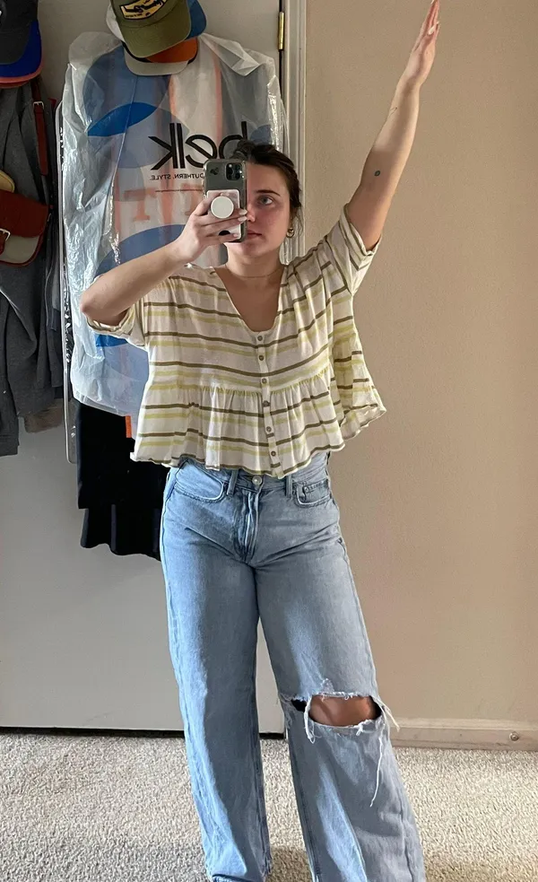 Urban Outfitters Flowy Top - Image 5