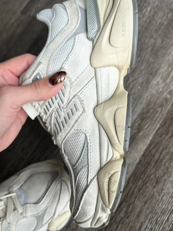 New Balance 9060 women’s 6 - Image 7