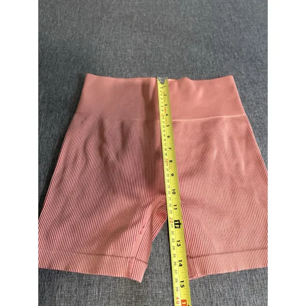 Colsie Women's Biker Shorts Pink Pull - Image 7