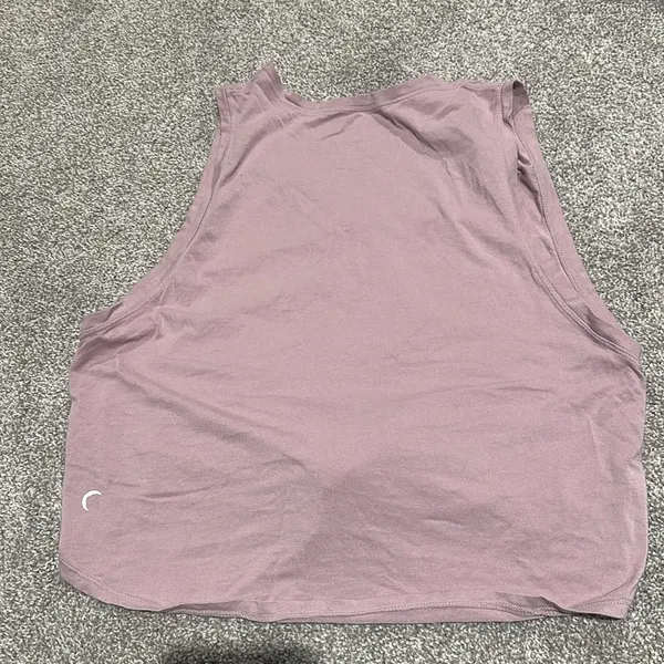 Zyia Active‎ cropped lilac front tie v neck shirt size M - Image 3