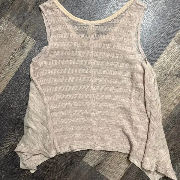 Older Free People‎ cream tank top Size S - Image 2