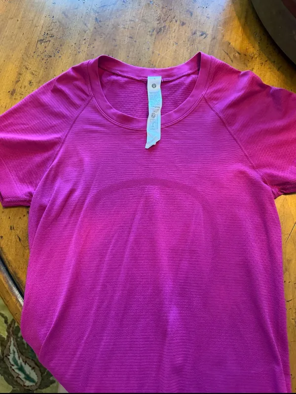 Lululemon Swiftly Tech 2.0 Short Sleeve - Image 2
