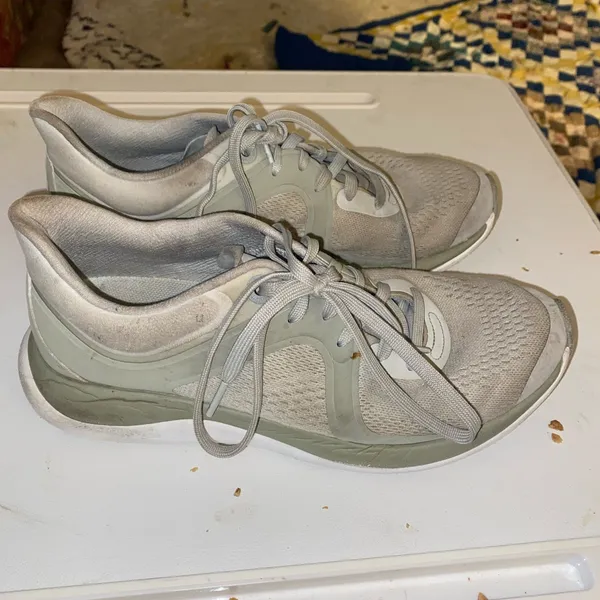 Lululemon Chargefeel Low Women's Workout Shoe 7.5 - Image 3
