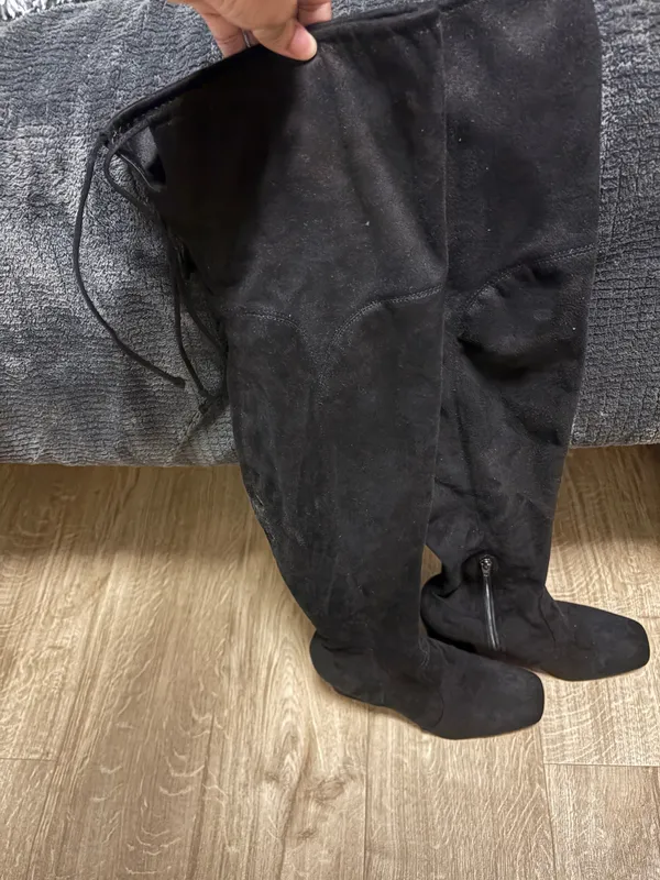 Black Thigh High Boots Size 8 - Image 3