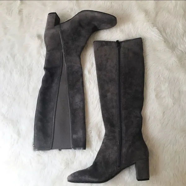 DONALD PLINER Suede Knee High Boot Chunky‎ Heel Round Toe Taupe Gray Size 6.5 - Image 4